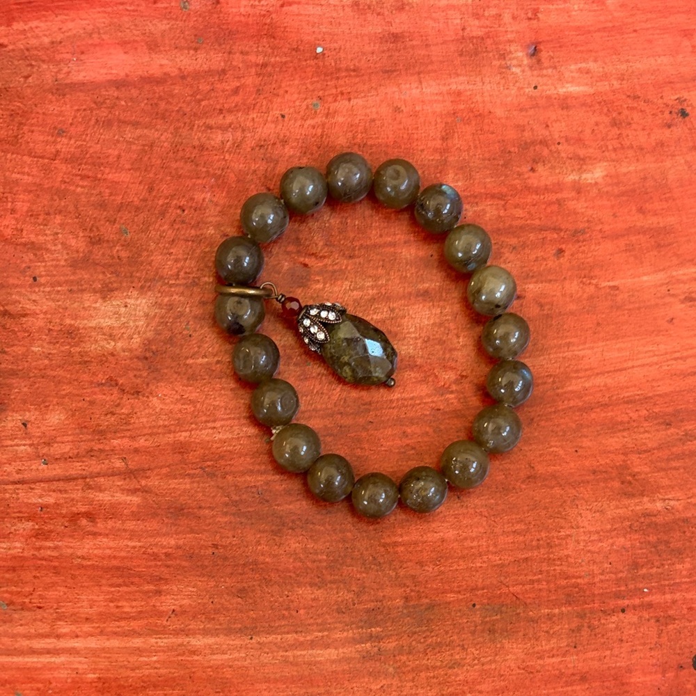 Elegant Beaded stretch Bracelet with Charm